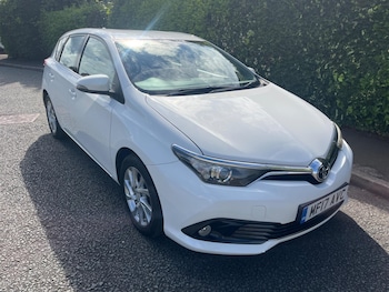 Used Toyota Auris 2017 for sale - 78704563: Photo