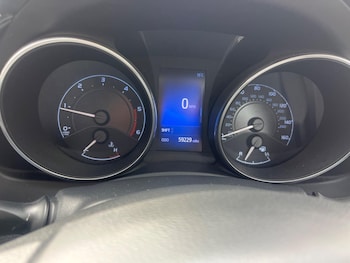 Used Toyota Auris 2017 for sale - 78704563: Photo