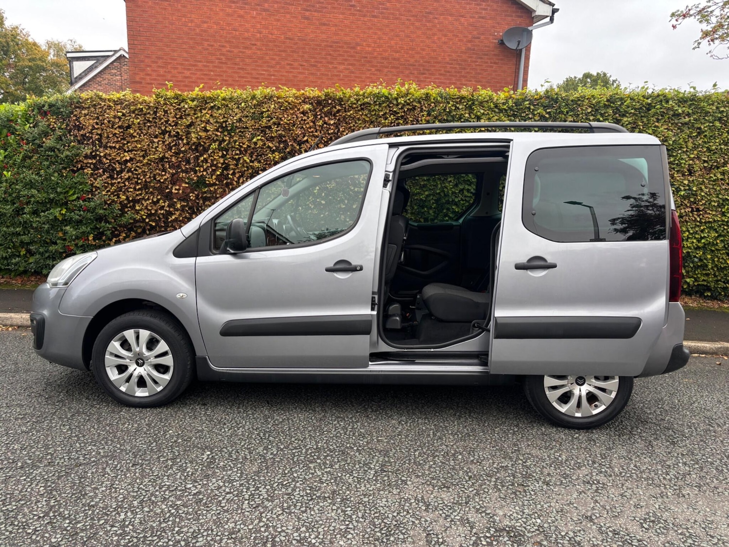 Used Citroen Berlingo 2017 for sale - 76214307: Photo 6