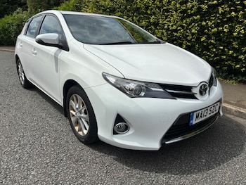 Used Toyota Auris 2013 for sale - 78945975: Photo