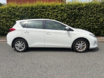 Used Toyota Auris 2013 for sale - 78945975: Photo