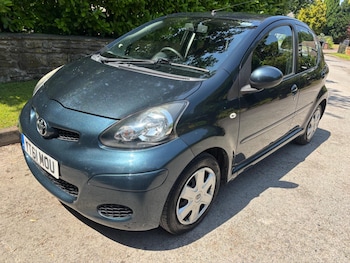 Used Toyota AYGO 2011 for sale - 78902359: Photo