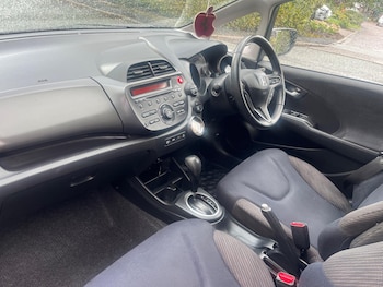 Used Honda Jazz 2015 for sale - 75719950: Photo