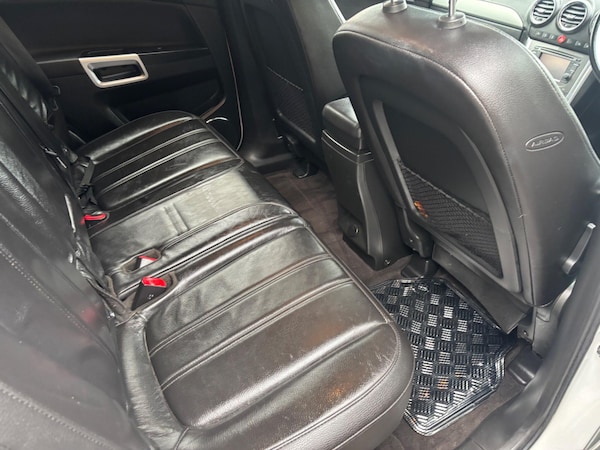 Used Vauxhall Antara 2013 for sale - 76238684: Photo 11