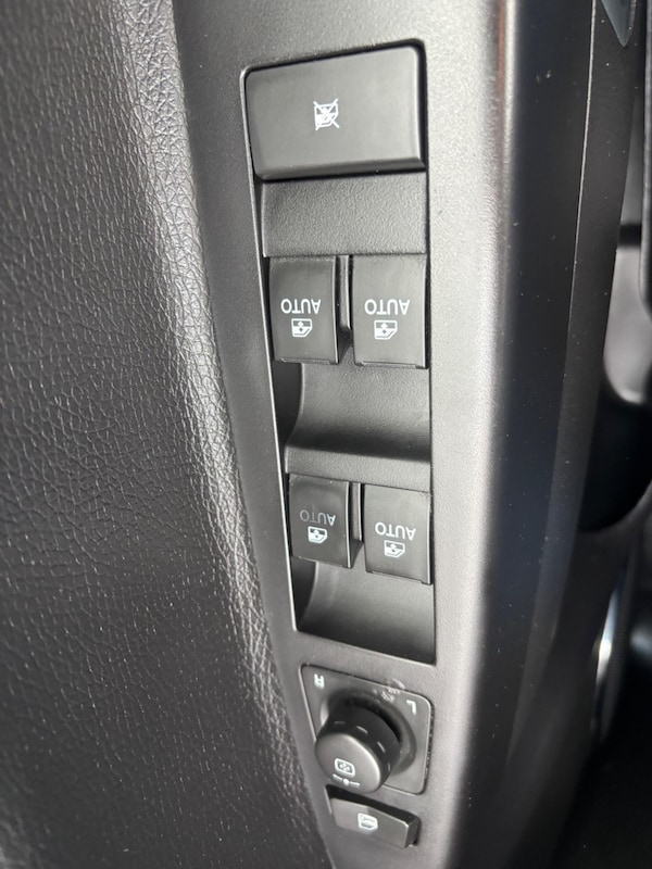 Used Vauxhall Antara 2013 for sale - 76238684: Photo 14