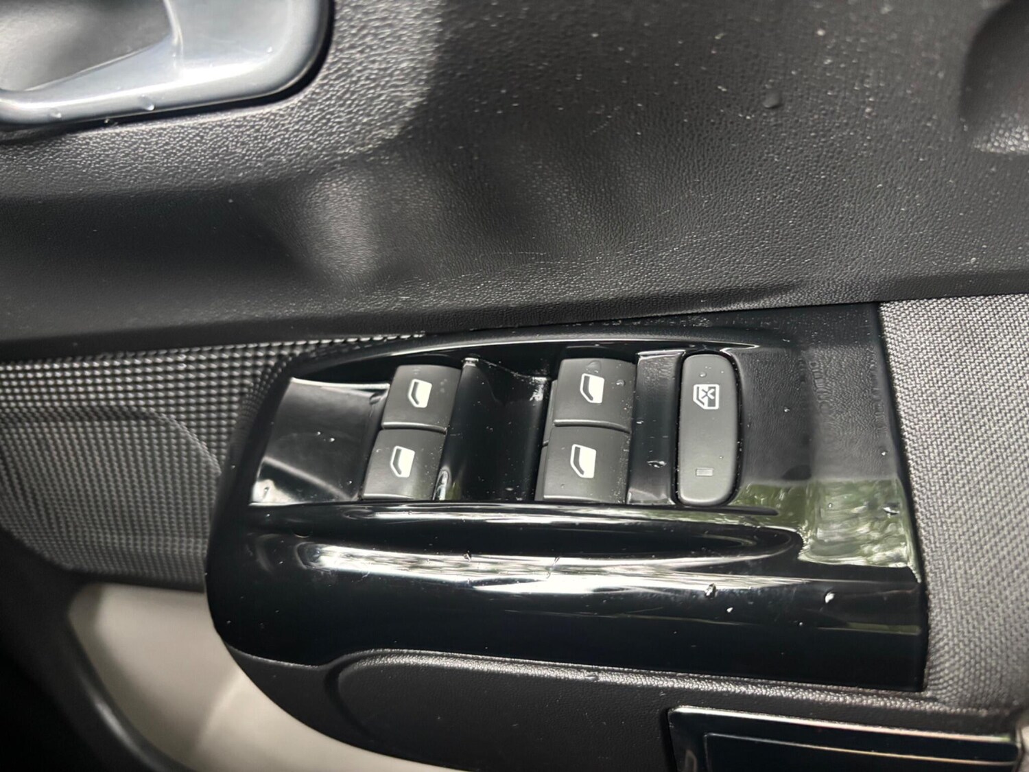 Used Citroen C3 2017 for sale - 76152415: Photo 12