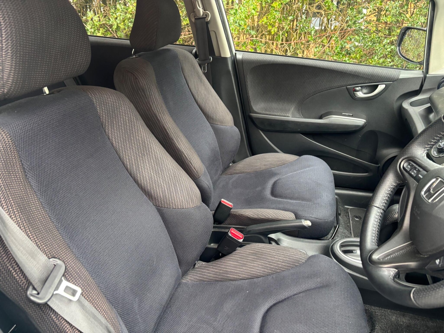 Used Honda Jazz 2013 for sale - 77468646: Photo 12