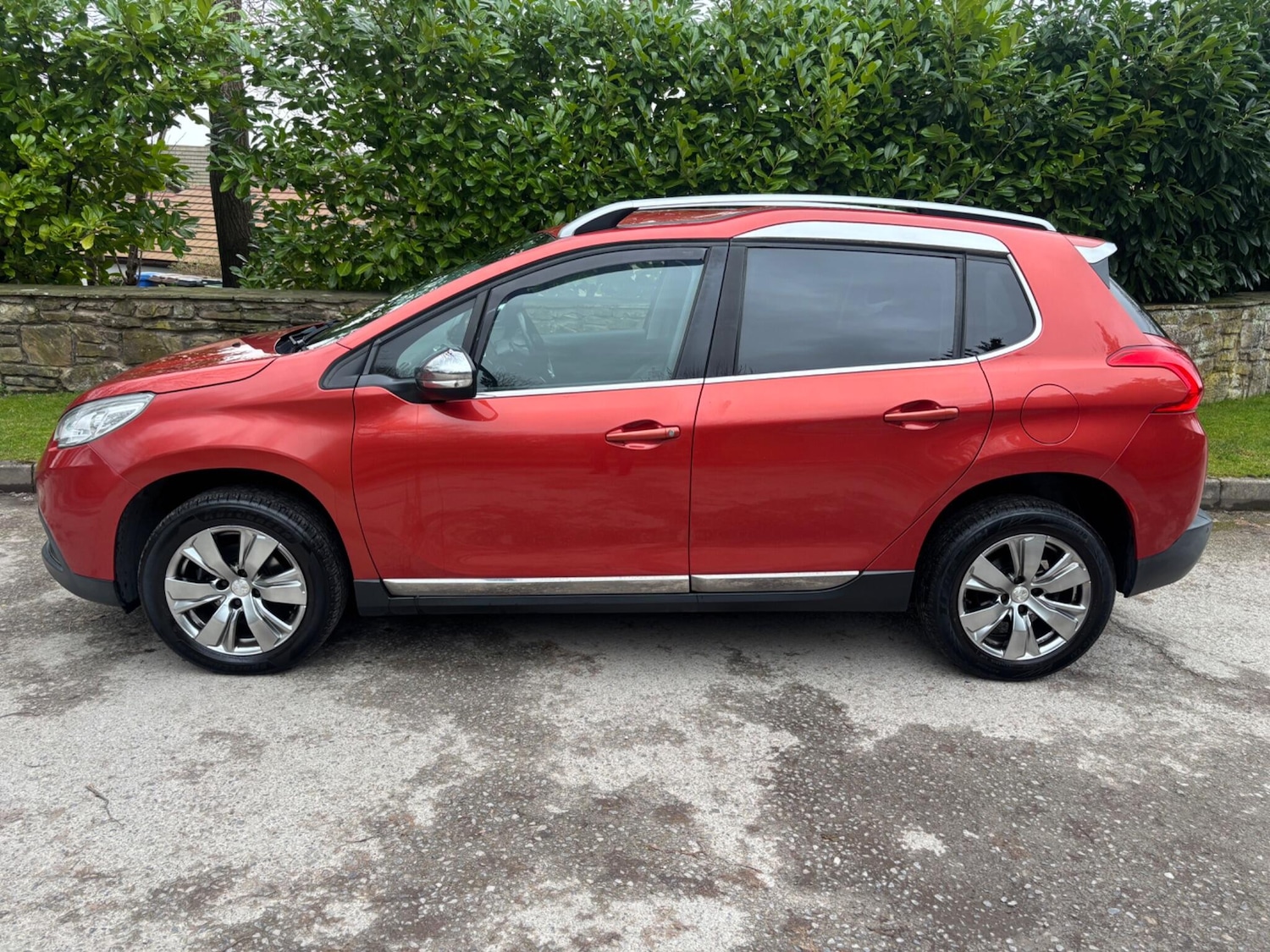 Used Peugeot 2008 2016 for sale - 77330521: Photo 4