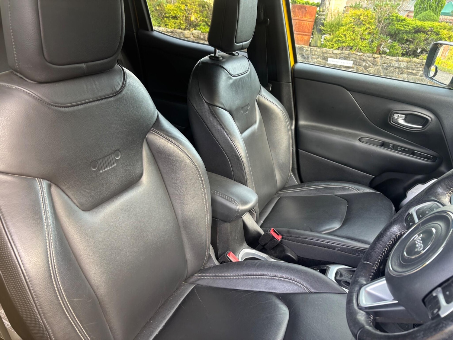 Used Jeep Renegade 2015 for sale - 76295166: Photo 10