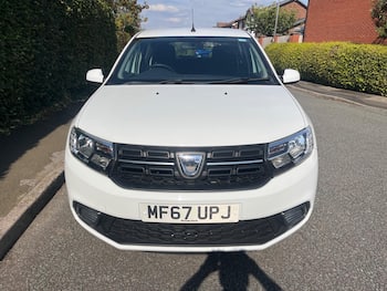 Used Dacia Sandero 2018 for sale - 79520345: Photo