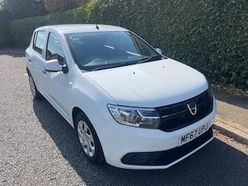 Used Dacia Sandero 2018 for sale - 79520345: Photo
