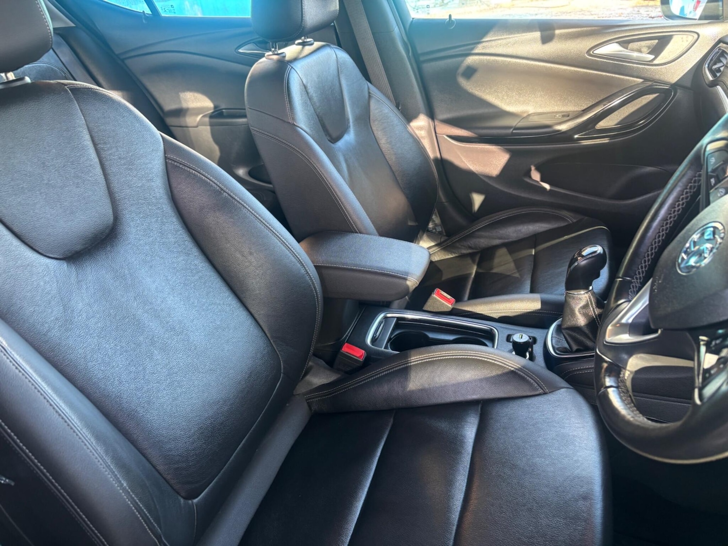 Used Vauxhall Astra 2018 for sale - 76389115: Photo 12