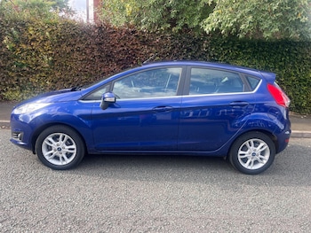 Used Ford Fiesta 2015 for sale - 75838849: Photo