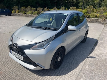 Used Toyota AYGO 2018 for sale - 79471544: Photo