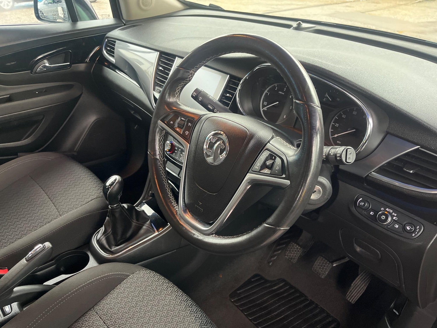 Used Vauxhall Mokka X 2017 for sale - 76620040: Photo 6