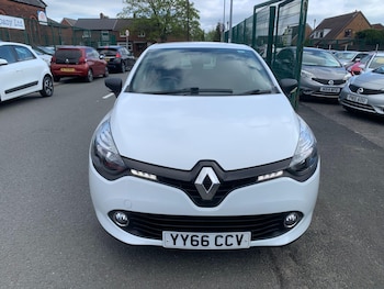 Used Renault Clio 2016 for sale - 78334978: Photo