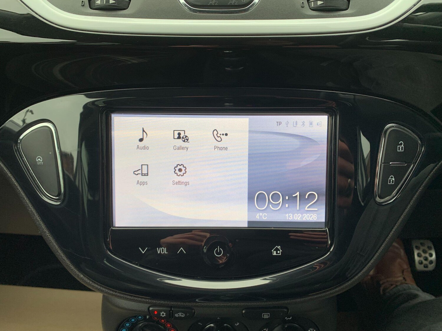 Used Vauxhall Corsa for sale - 77722892: Photo 24