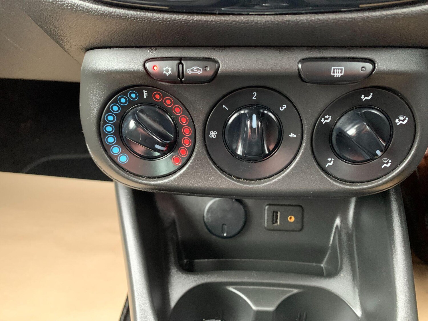 Used Vauxhall Corsa for sale - 77722892: Photo 26