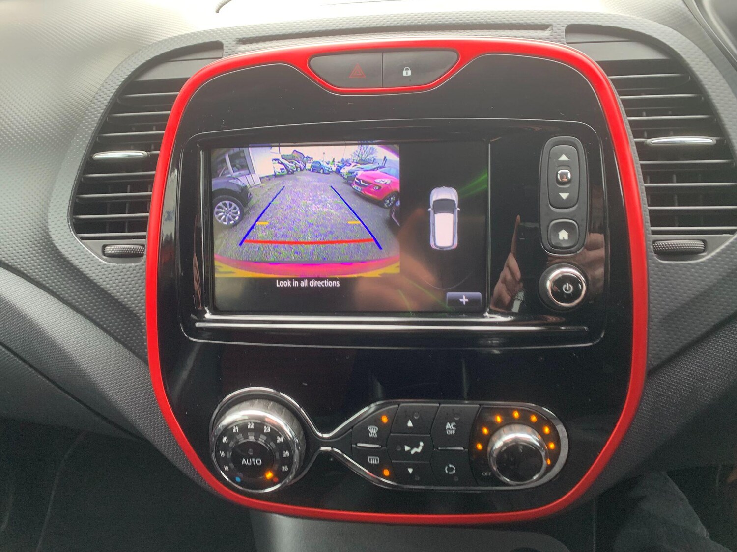 Used Renault Captur 2015 for sale - 78157651: Photo 22