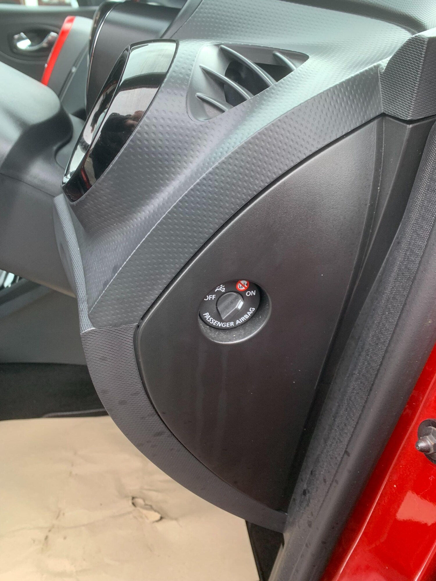 Used Renault Captur 2015 for sale - 78157651: Photo 30