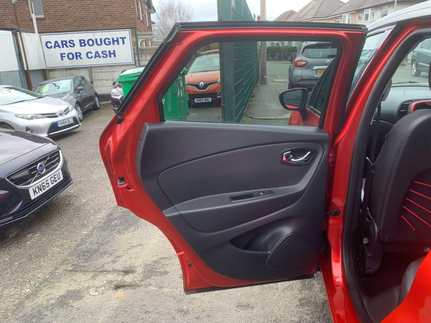 Used Renault Captur 2015 for sale - 78157651: Photo 33