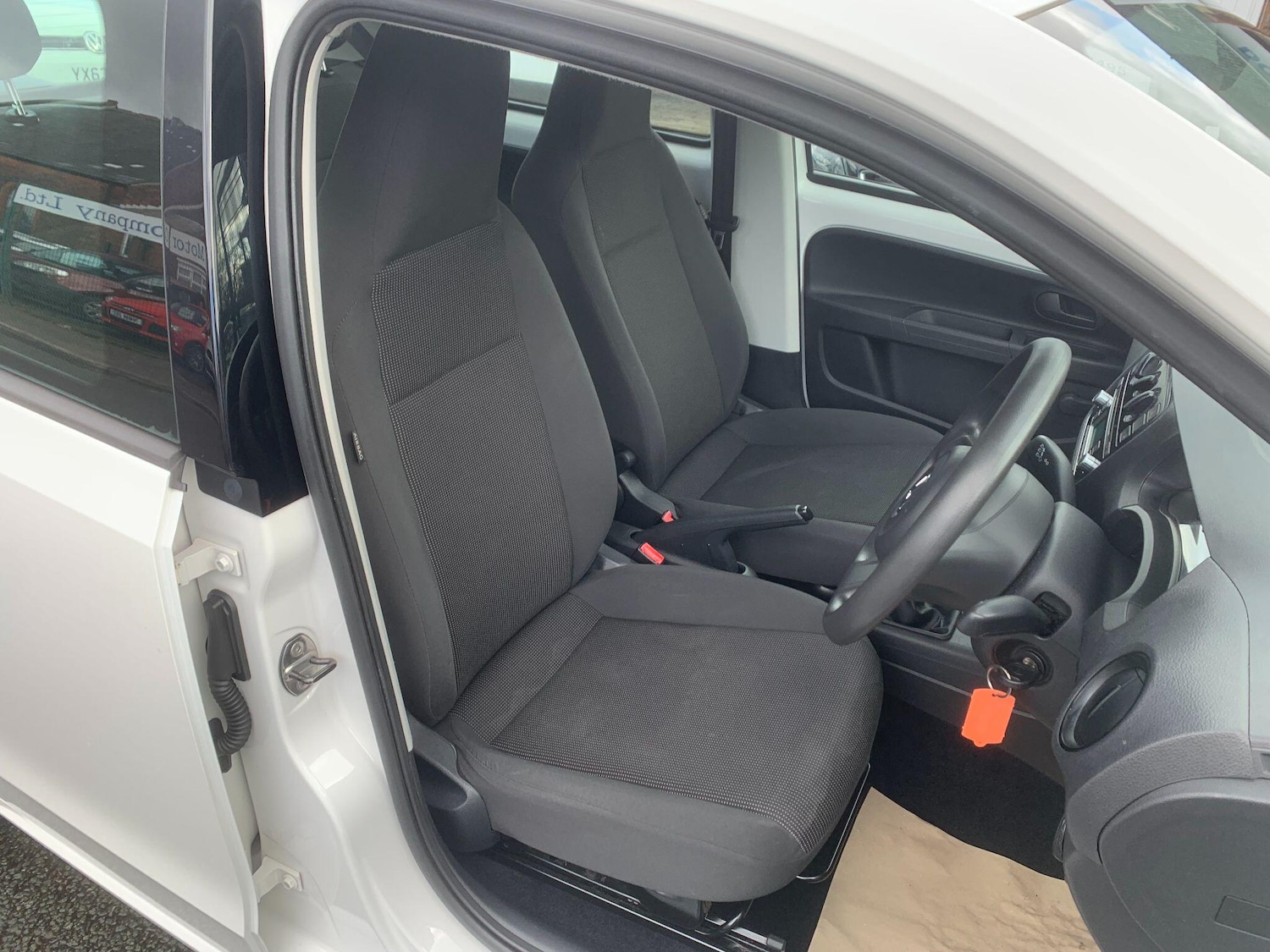 Used Volkswagen up! for sale - 77724107: Photo 10