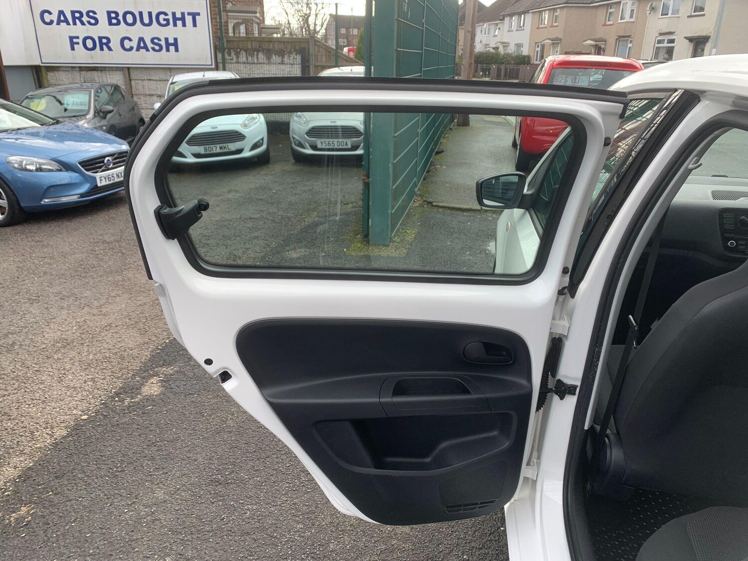 Used Volkswagen up! for sale - 77724107: Photo 20