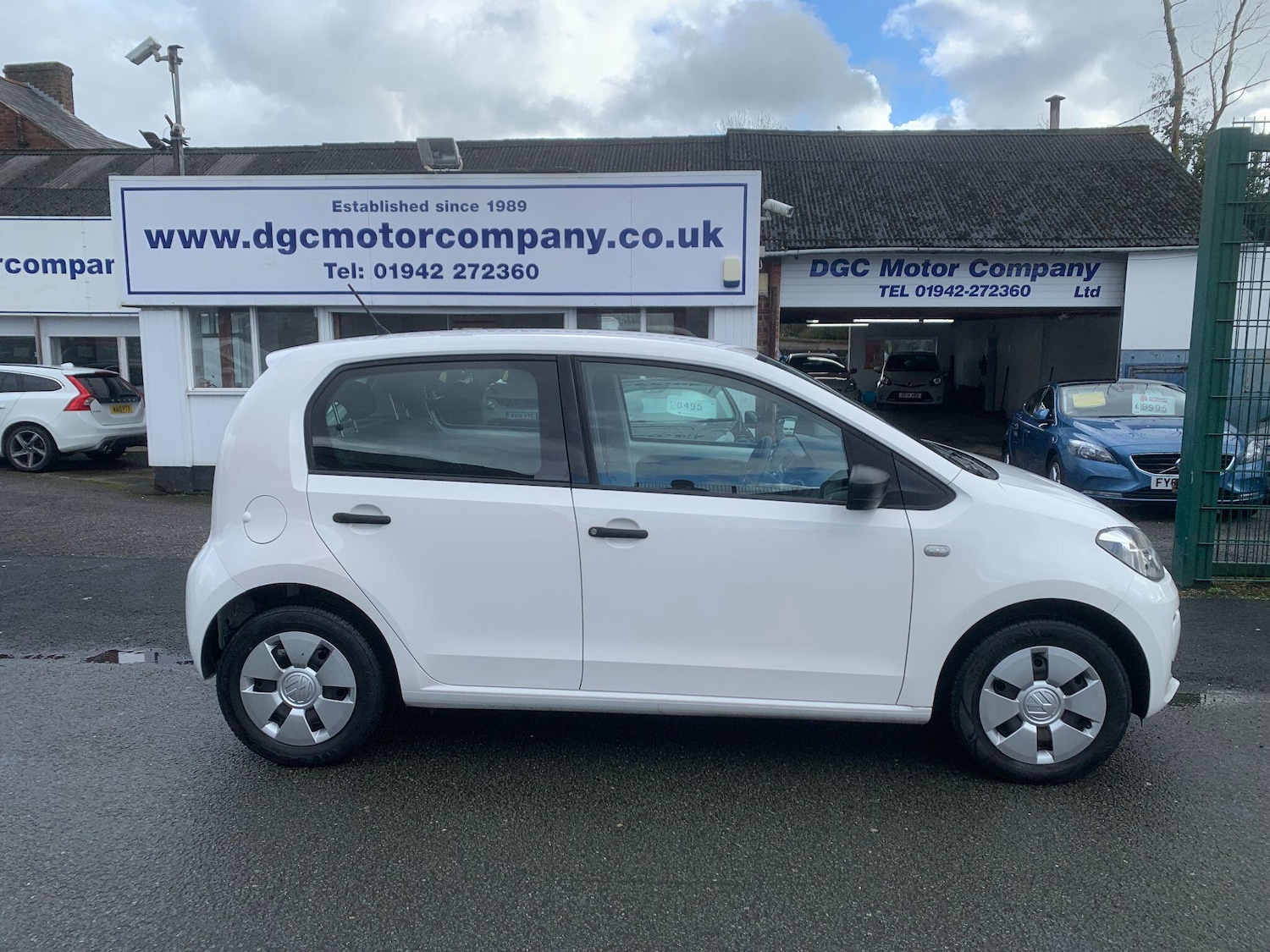 Used Volkswagen up! for sale - 77724107: Photo 3