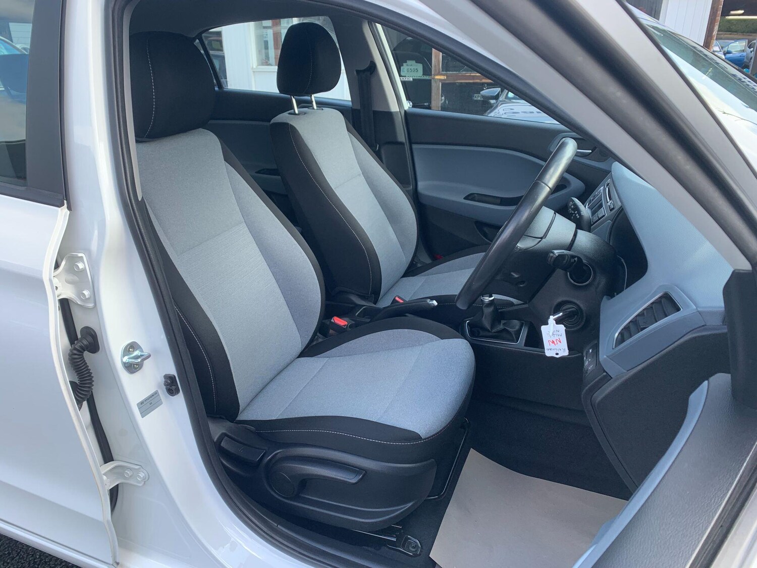 Used Hyundai i20 2016 for sale - 78047895: Photo 10