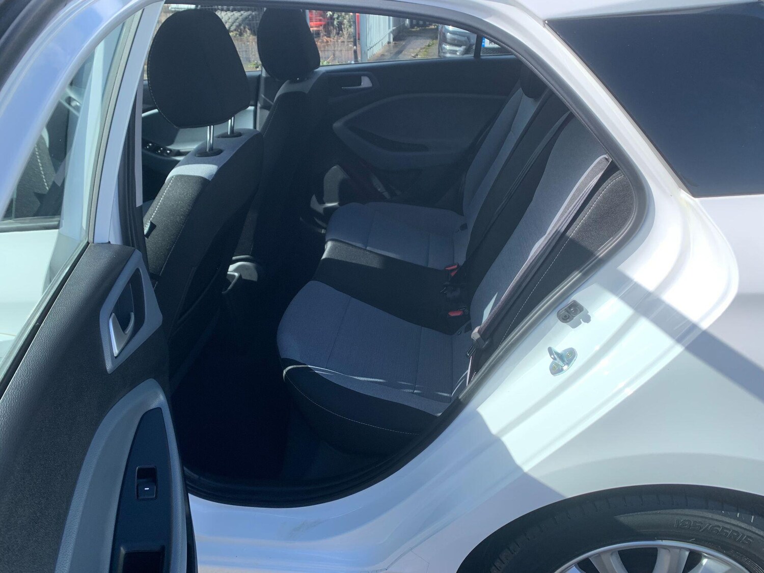 Used Hyundai i20 2016 for sale - 78047895: Photo 15