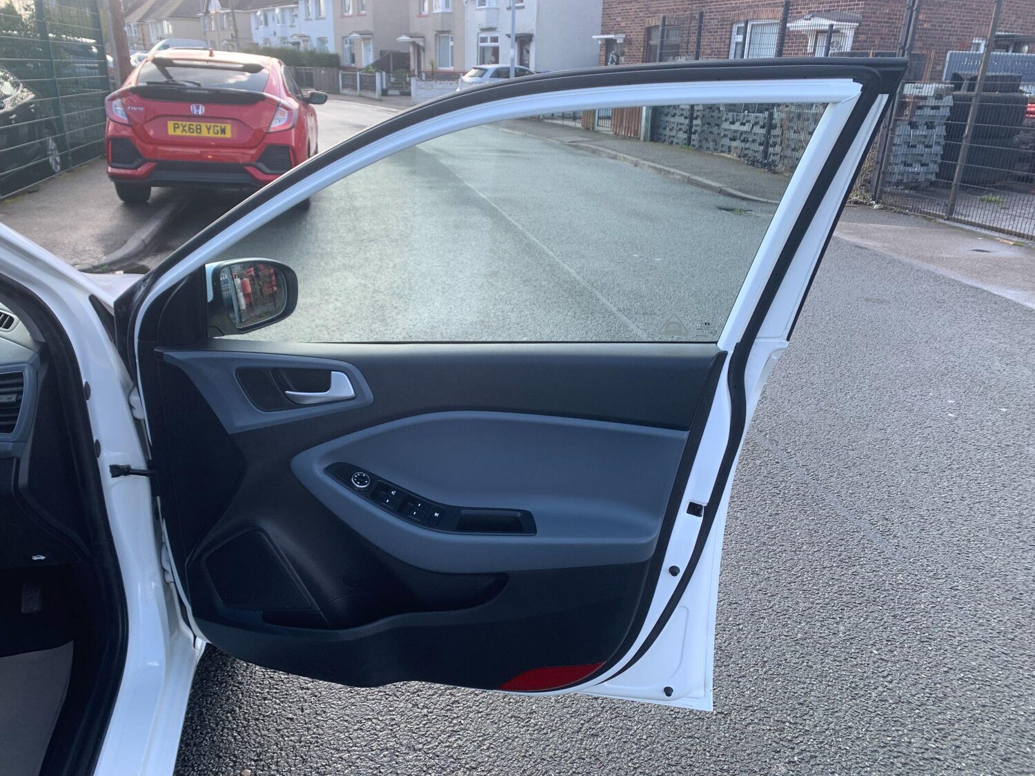 Used Hyundai i20 2016 for sale - 78047895: Photo 31