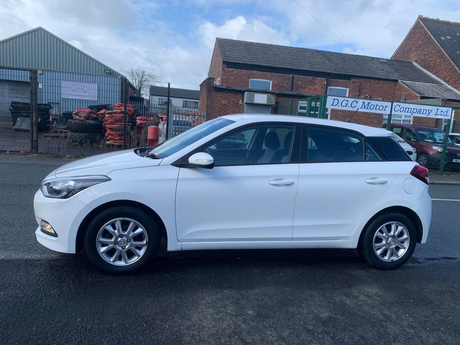 Used Hyundai i20 2016 for sale - 78047895: Photo 5