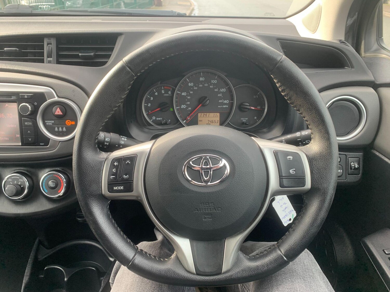 Used Toyota Yaris for sale - 77724057: Photo 19