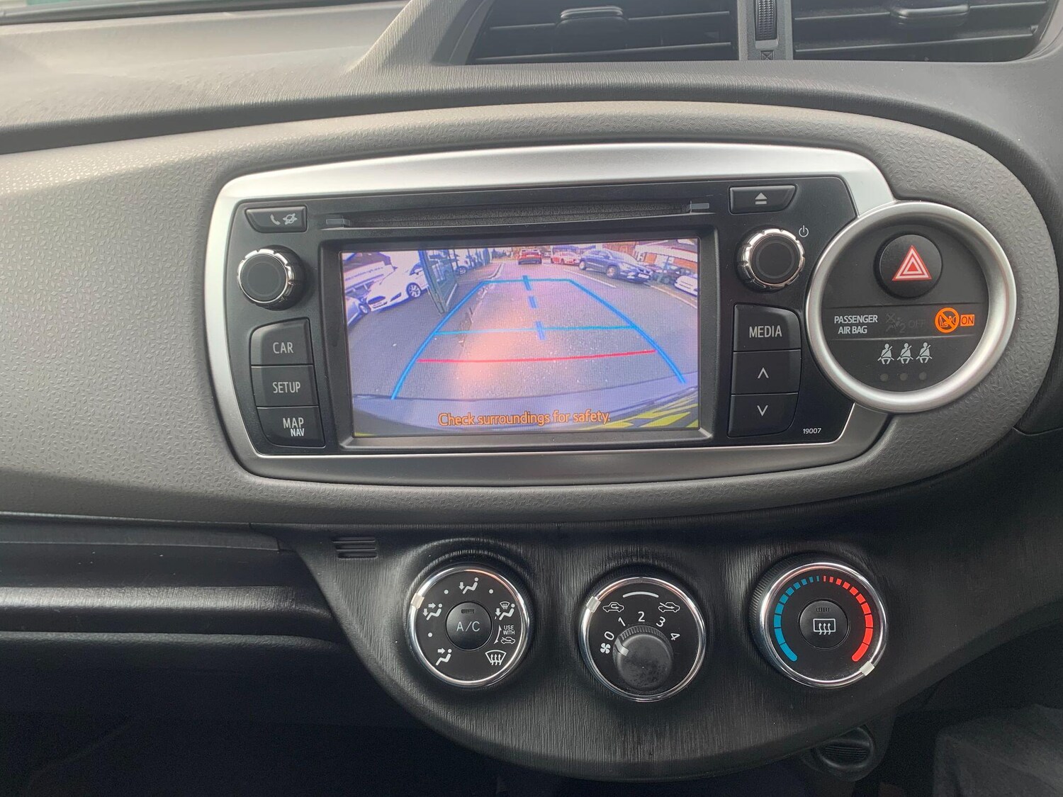 Used Toyota Yaris for sale - 77724057: Photo 24