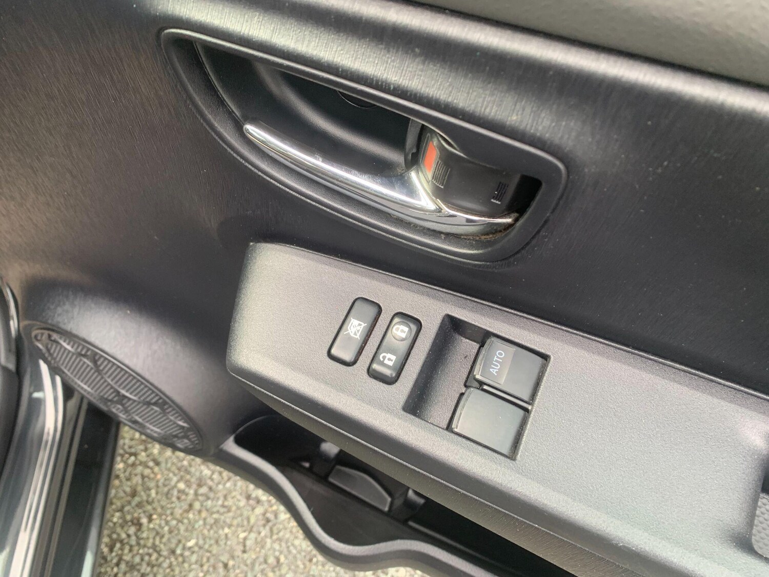 Used Toyota Yaris for sale - 77724057: Photo 27