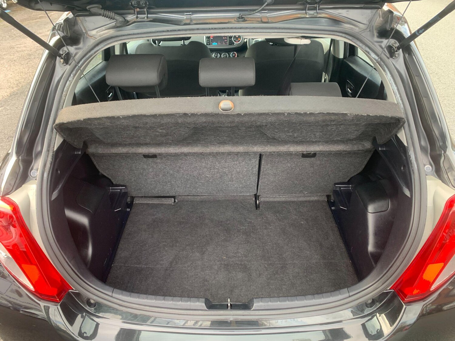 Used Toyota Yaris for sale - 77724057: Photo 32