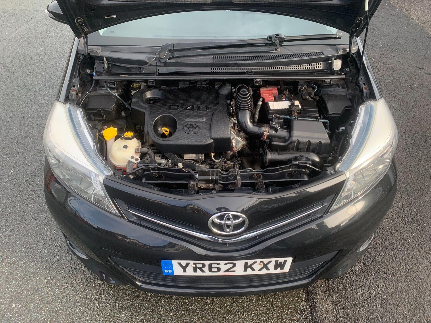 Used Toyota Yaris for sale - 77724057: Photo 35