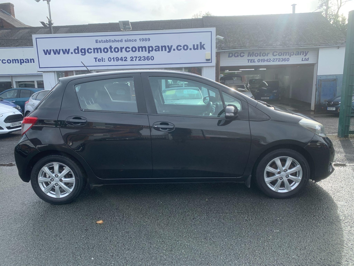 Used Toyota Yaris for sale - 77724057: Photo 4