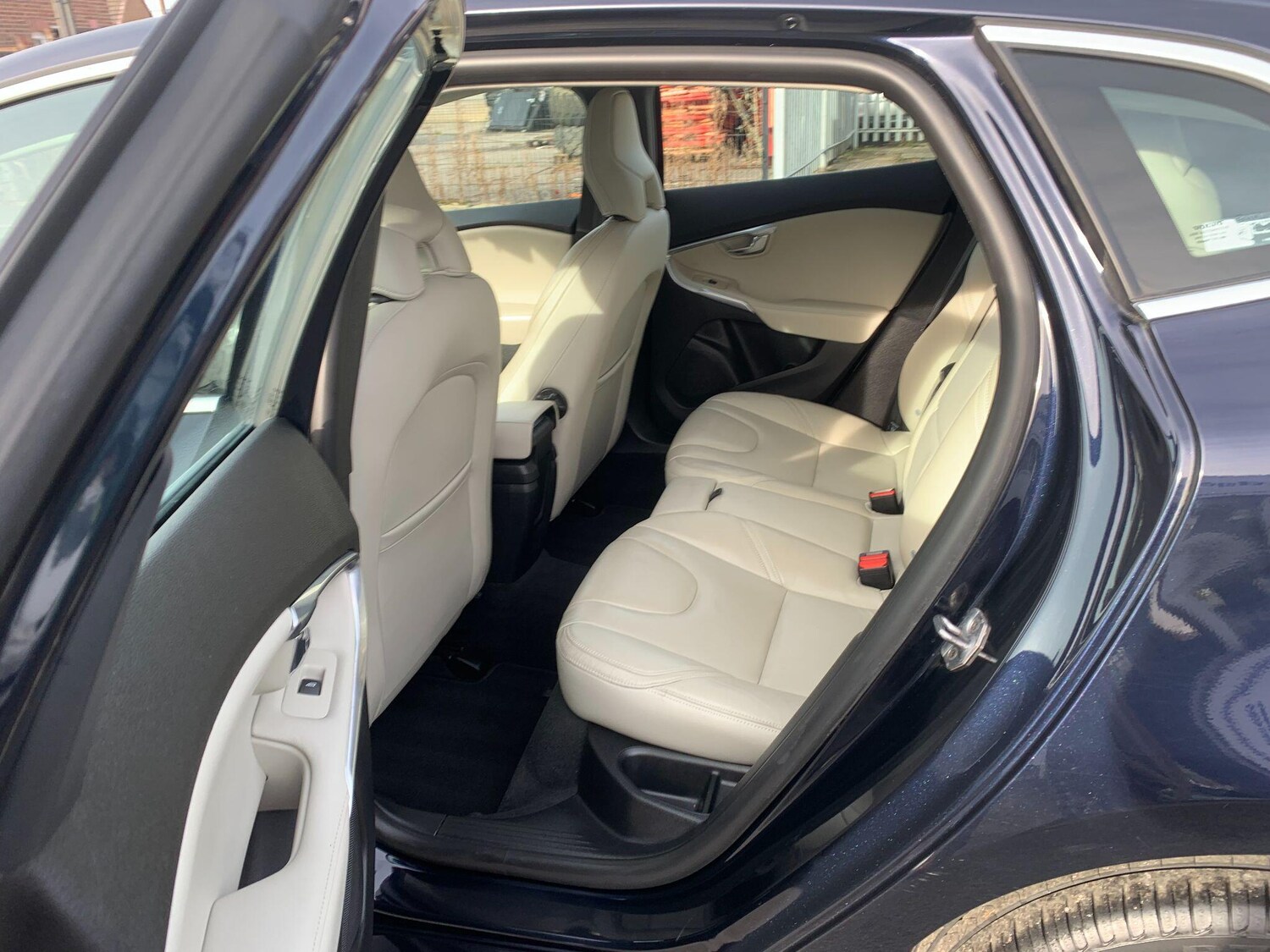 Used Volvo V40 for sale - 77723419: Photo 16