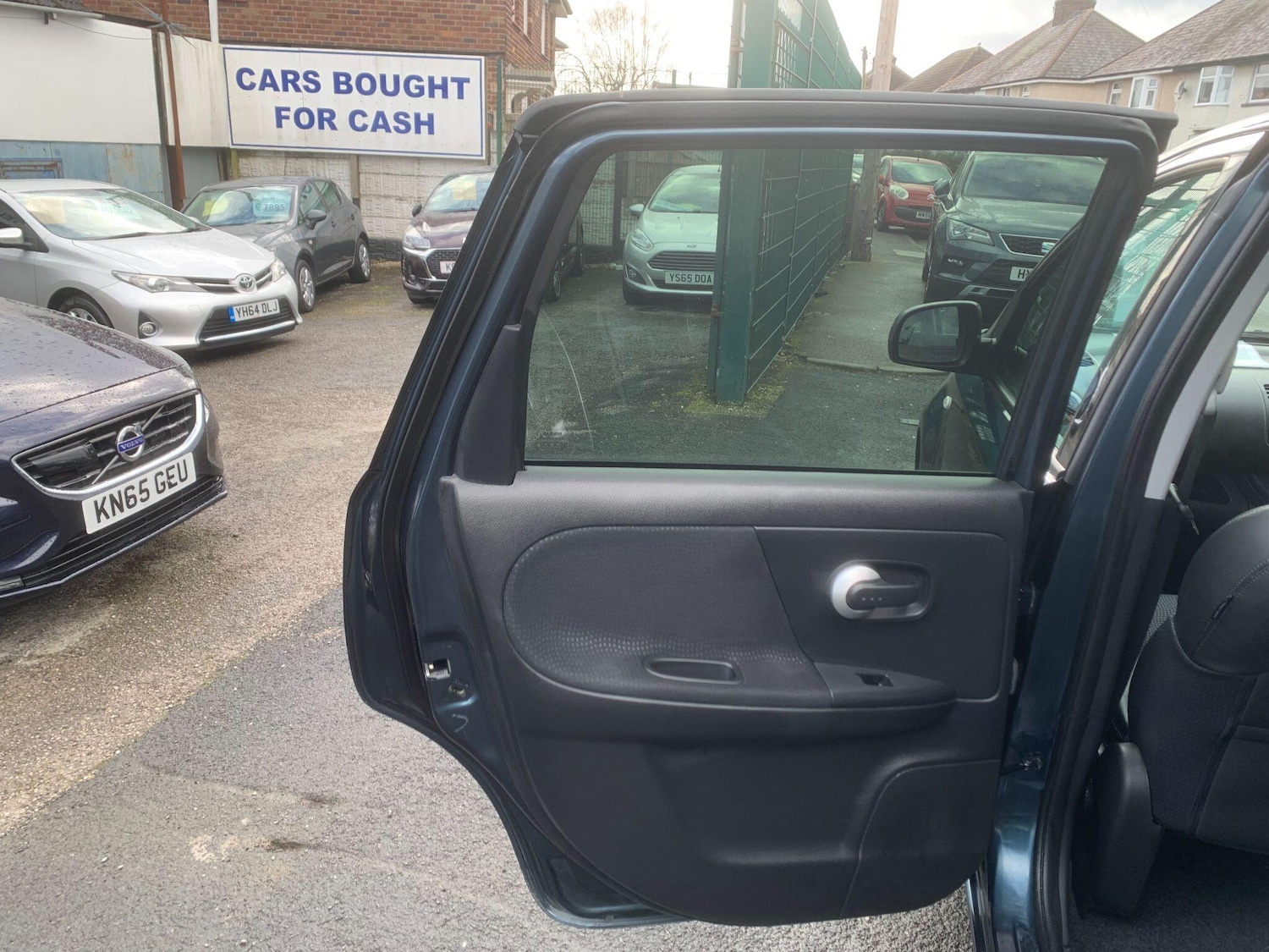 Used Nissan Note for sale - 77882437: Photo 27