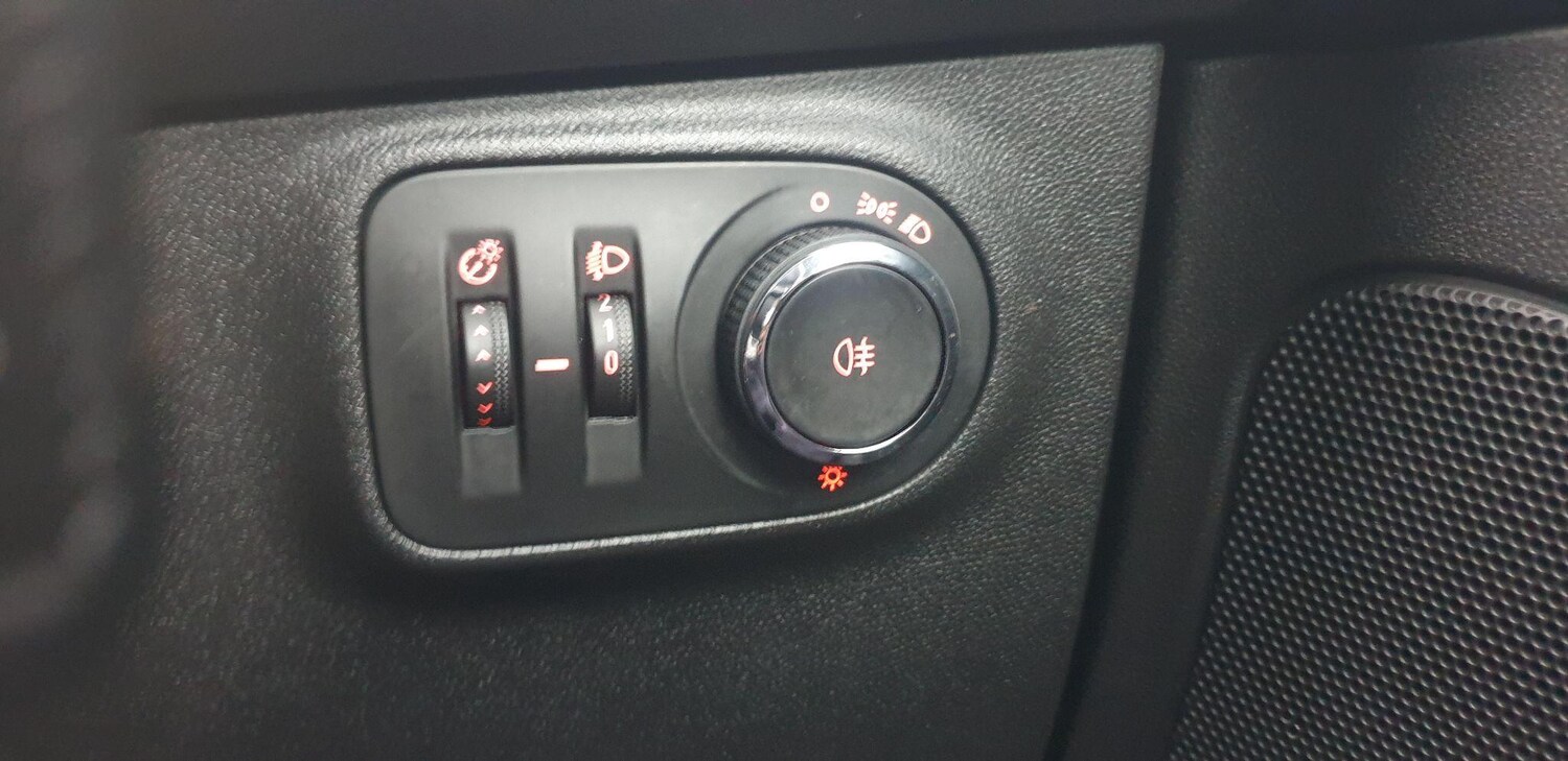 Used Vauxhall ADAM for sale - 77723439: Photo 15