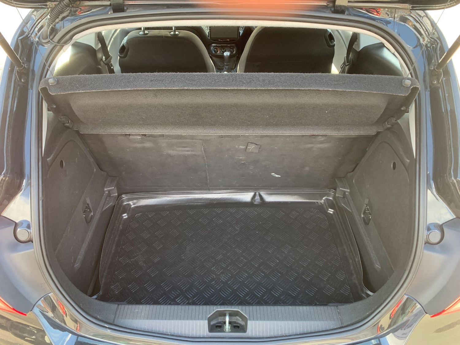 Used Vauxhall Corsa 2015 for sale - 78086212: Photo 16