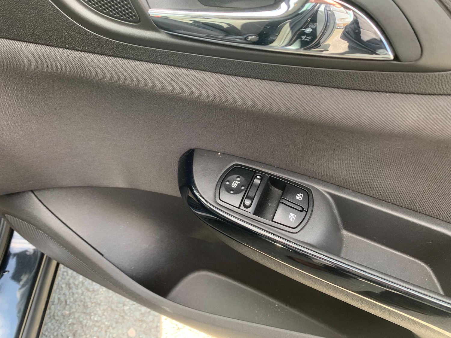 Used Vauxhall Corsa 2015 for sale - 78086212: Photo 33