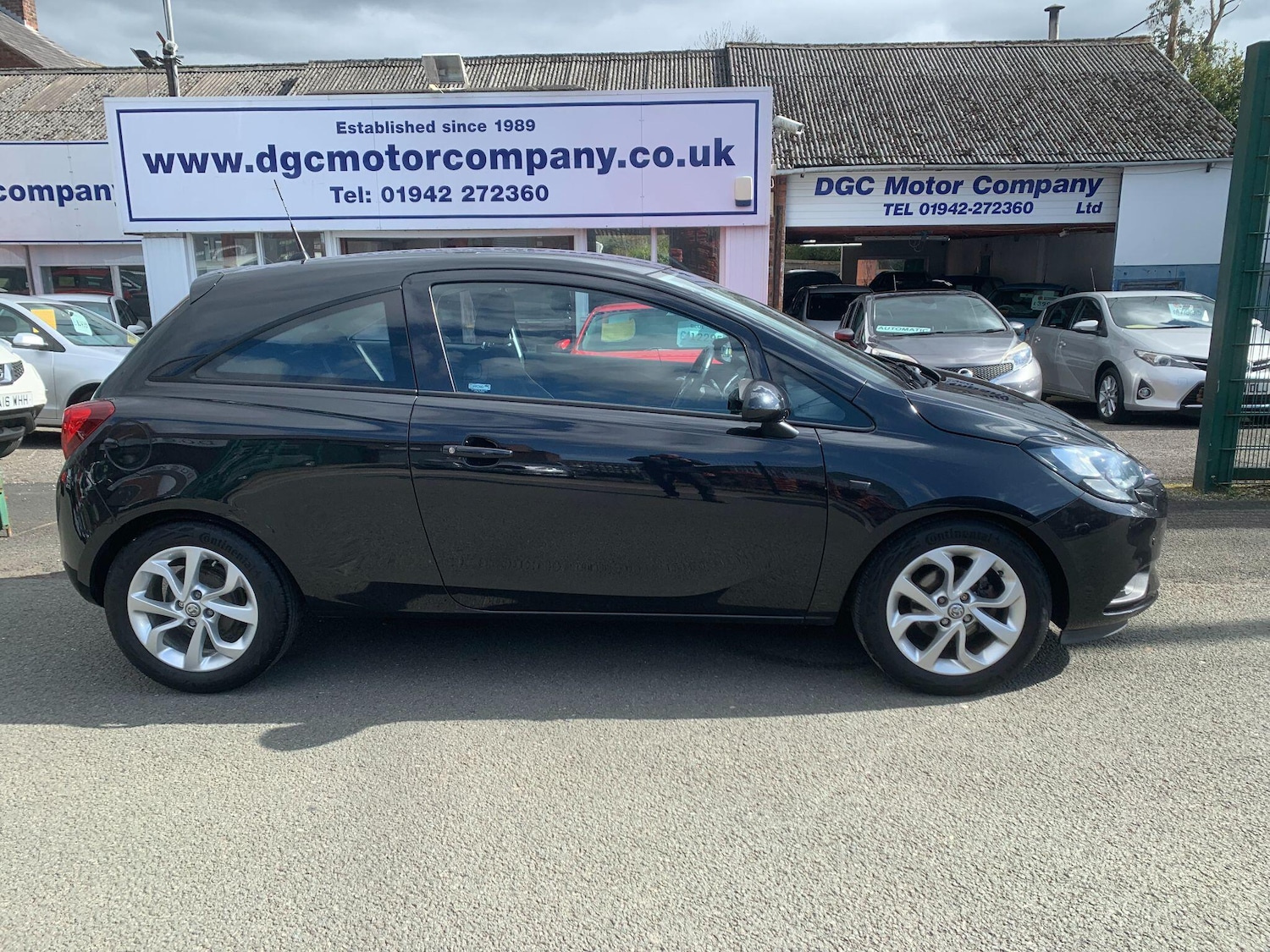 Used Vauxhall Corsa 2015 for sale - 78086212: Photo 4