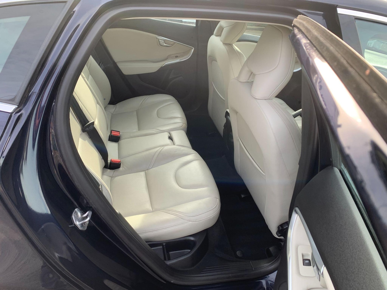 Used Volvo V40 for sale - 78115601: Photo 14