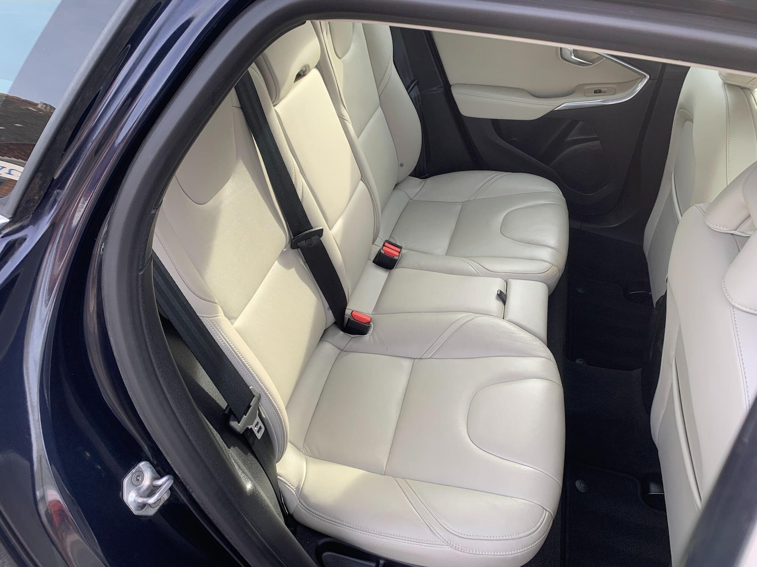 Used Volvo V40 for sale - 78115601: Photo 15