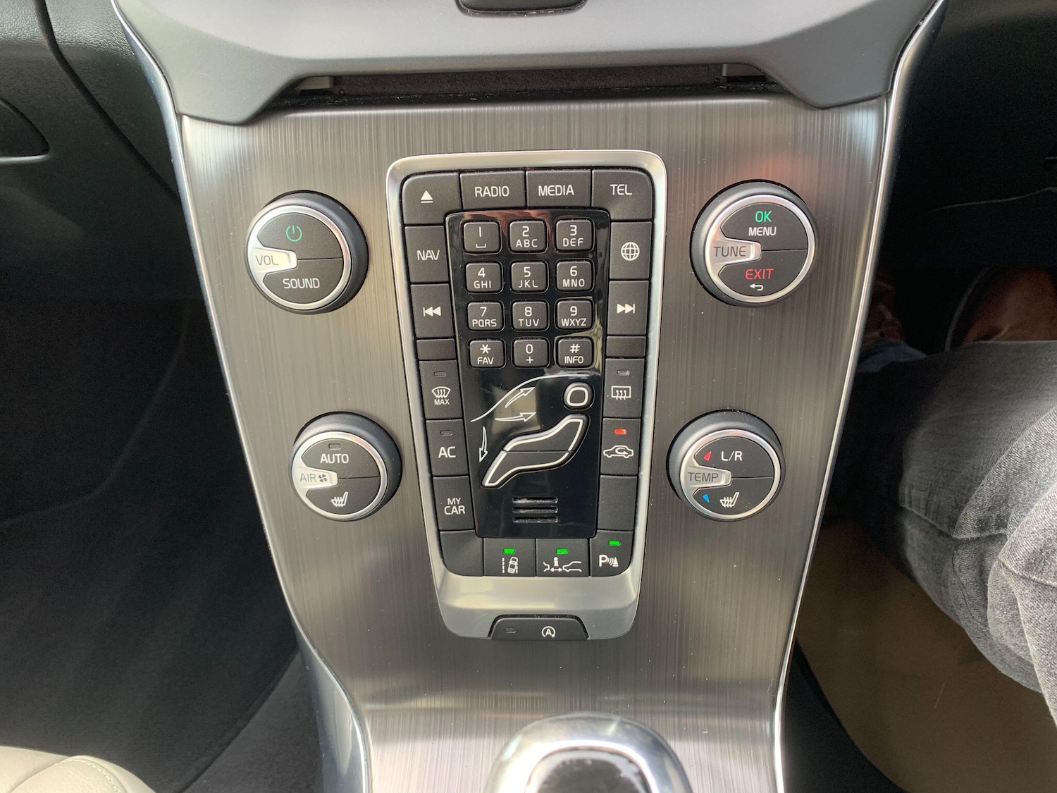 Used Volvo V40 for sale - 78115601: Photo 21