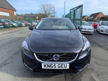 Used Volvo V40 2015 for sale - 78115601: Photo