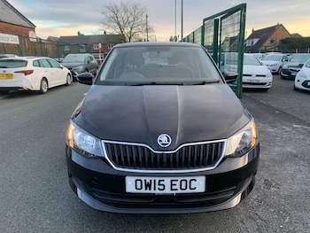 Used Skoda Fabia 2015 for sale - 77723576: Photo