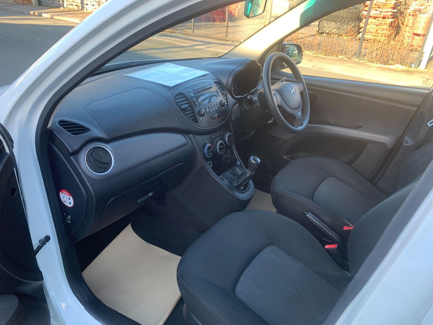 Used Hyundai i10 for sale - 77724203: Photo 6